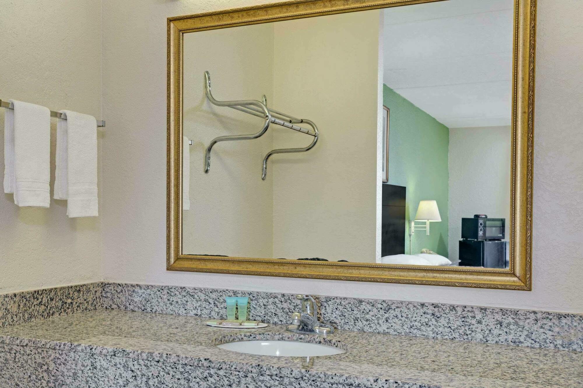 Surestay Hotel By Best Western Jacksonville South Buitenkant foto