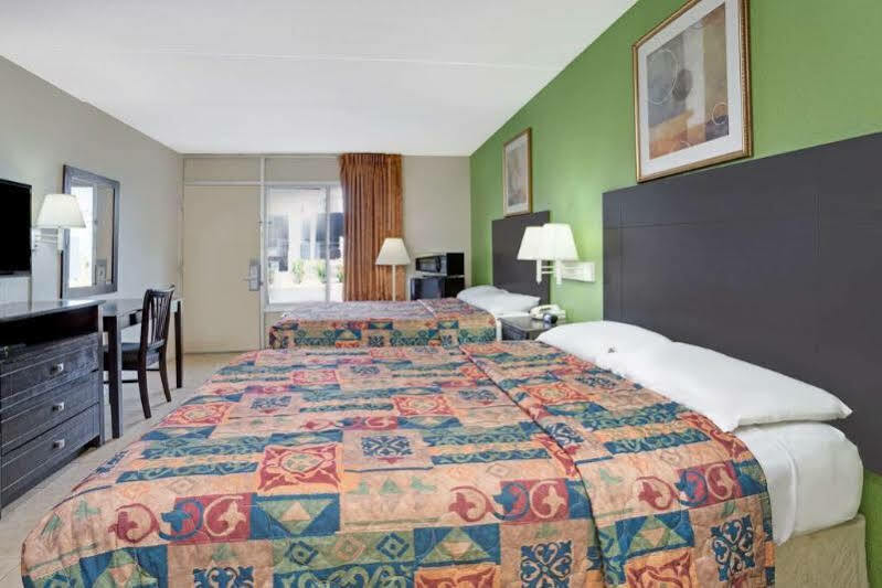 Surestay Hotel By Best Western Jacksonville South Buitenkant foto